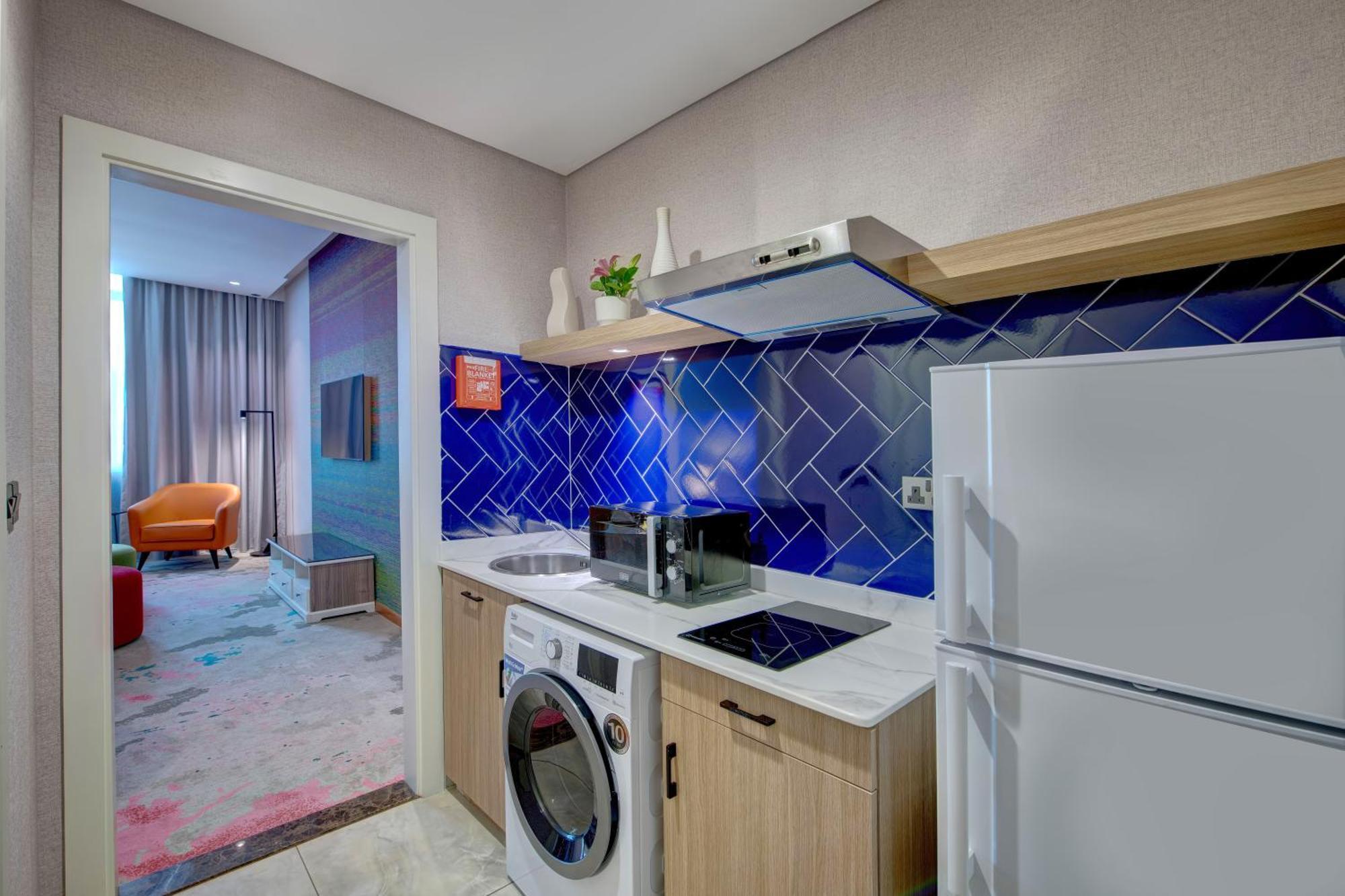 La Quinta By Wyndham Abu Dhabi Al Wahda Hotel Eksteriør billede