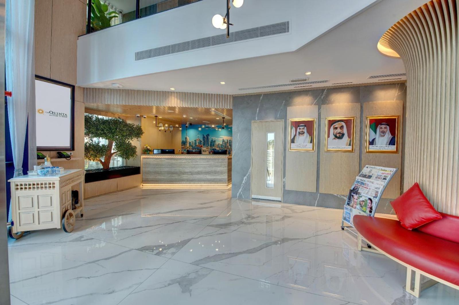 La Quinta By Wyndham Abu Dhabi Al Wahda Hotel Eksteriør billede
